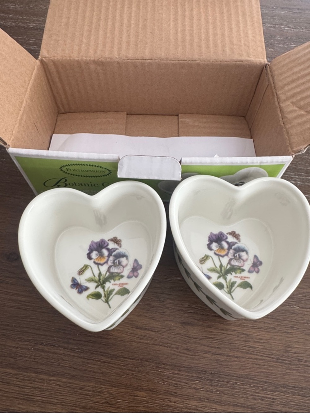 Portmeirion Botanic Garden Pansy Heart Shaped 2 Ramekins 3.25" x 1.9" New